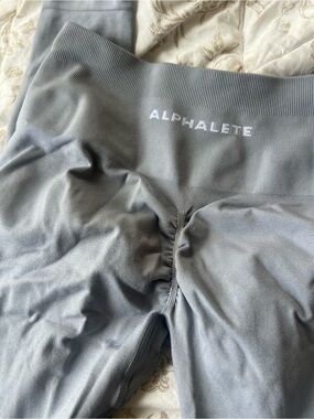Alphalete leggings